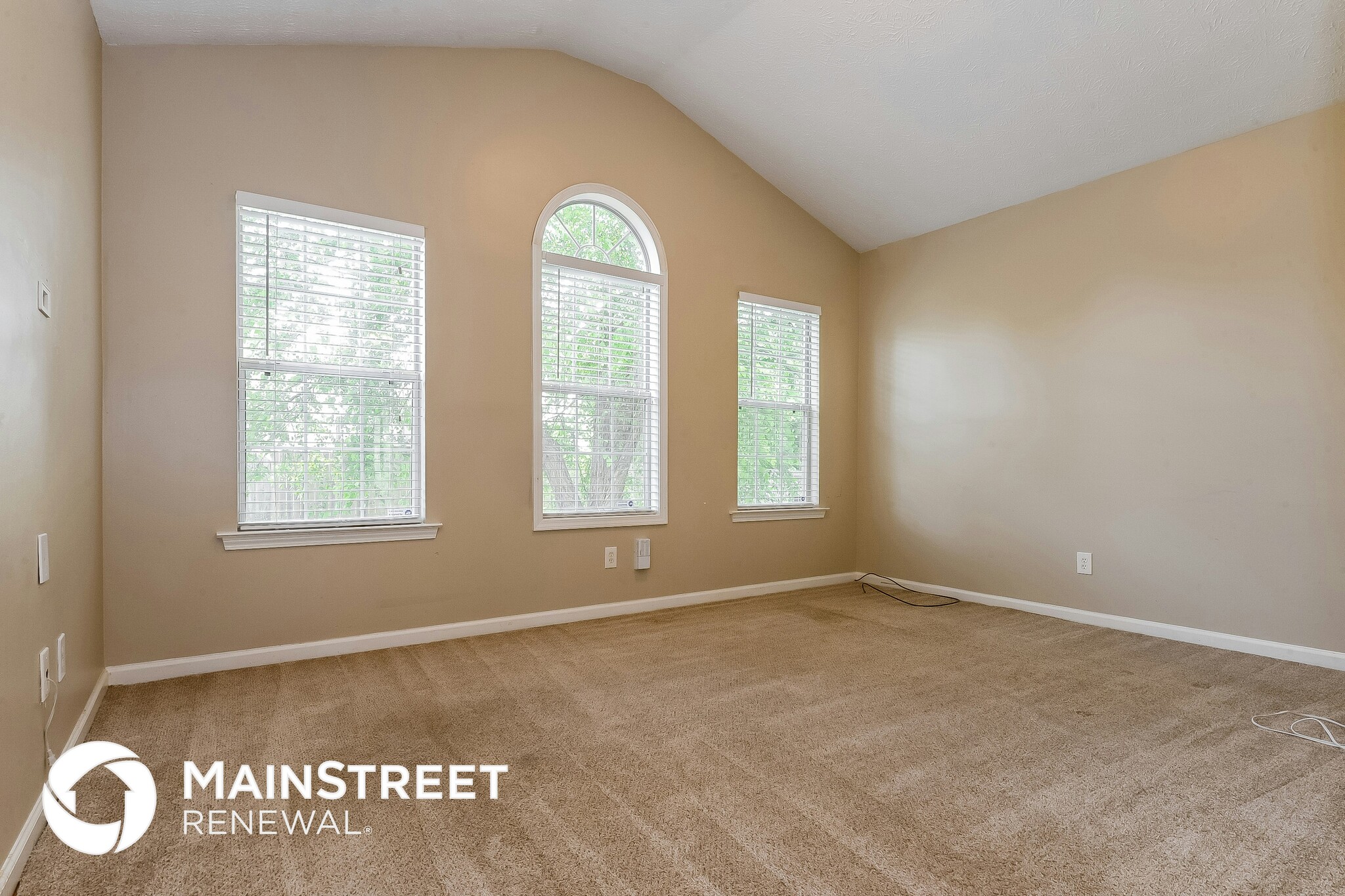 Building Photo - 437 Summer Hill Cir