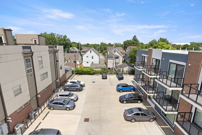 Building Photo - 12607 Larchmere Blvd