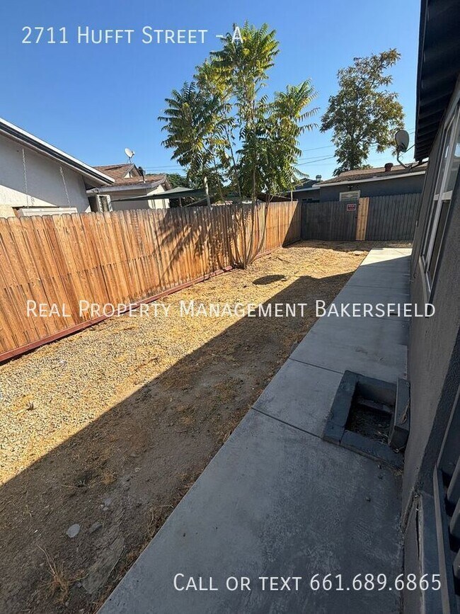 Building Photo - 2711 Hufft St