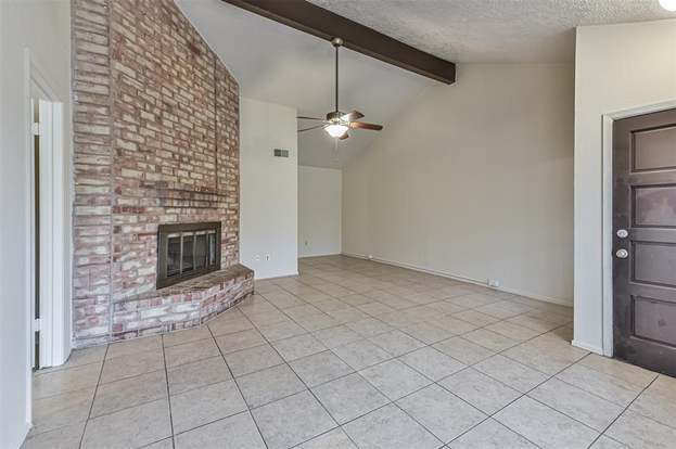 Building Photo - 19311 Lazy Valley Dr