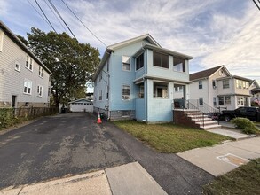 Building Photo - 20 Birch Rd