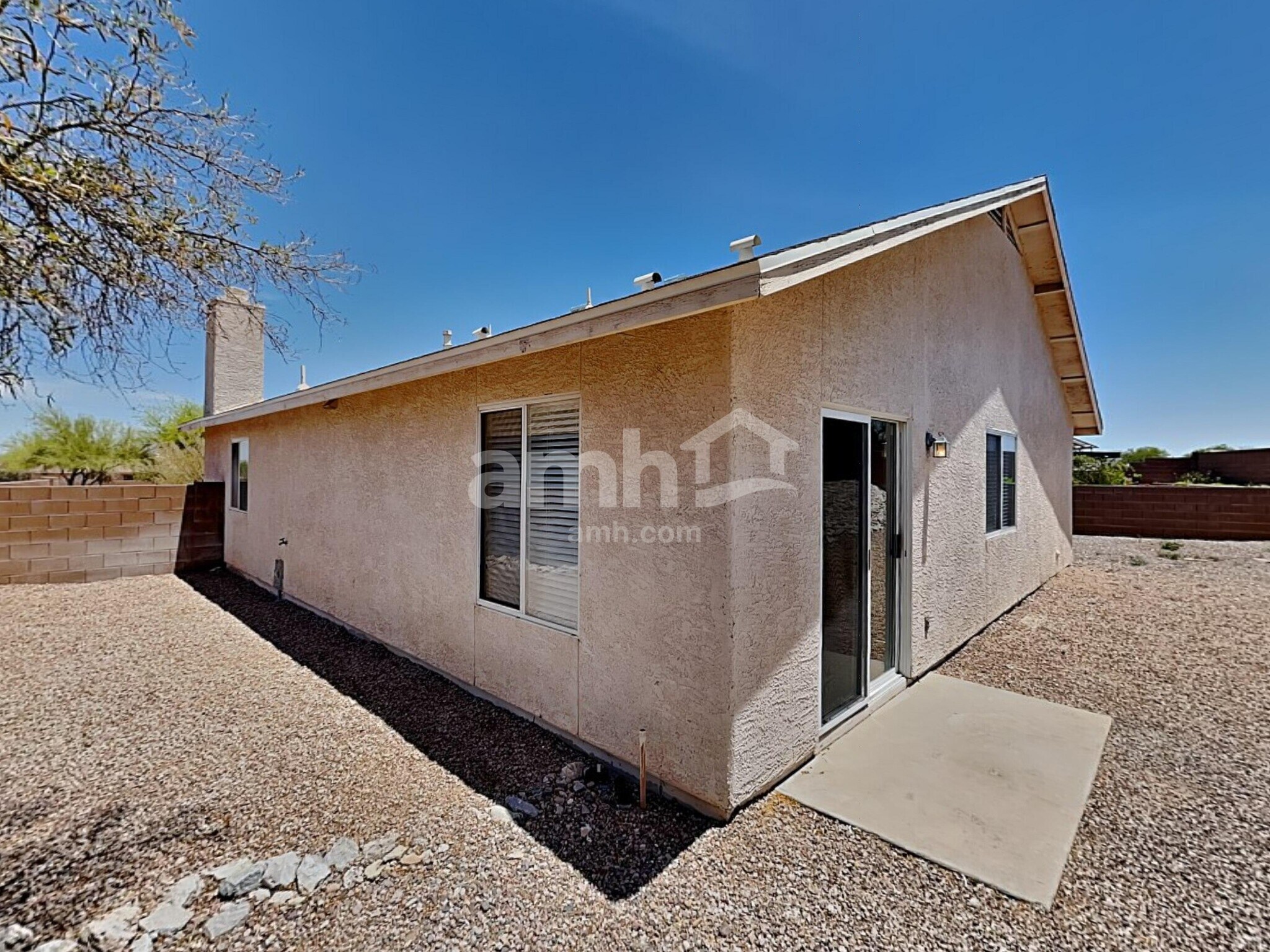 Building Photo - 3333 W Via Campana De Cobre