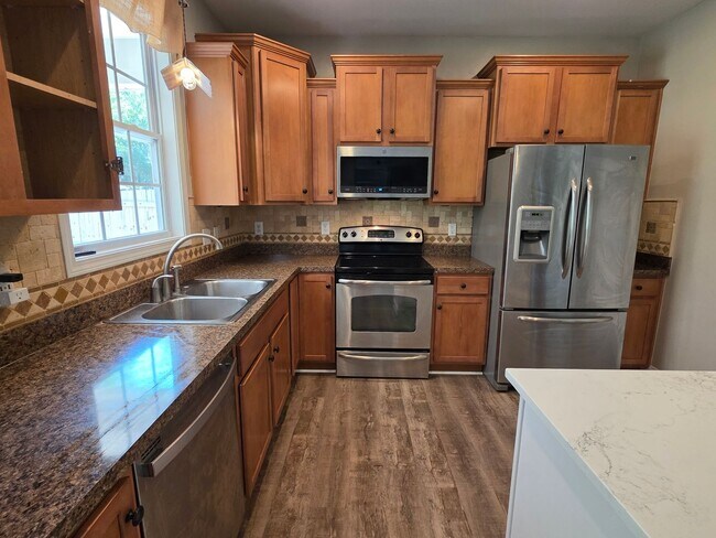 Building Photo - 177 Mill House Ln