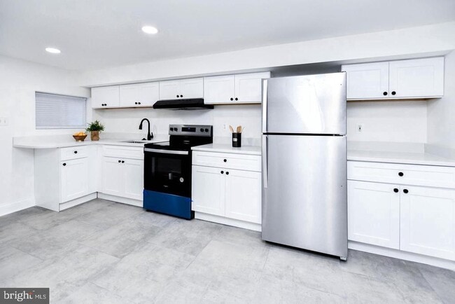 Building Photo - 4504 New Hampshire Ave NW