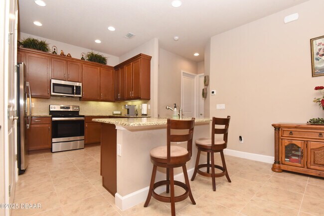 Building Photo - 6356 Hanfield Dr