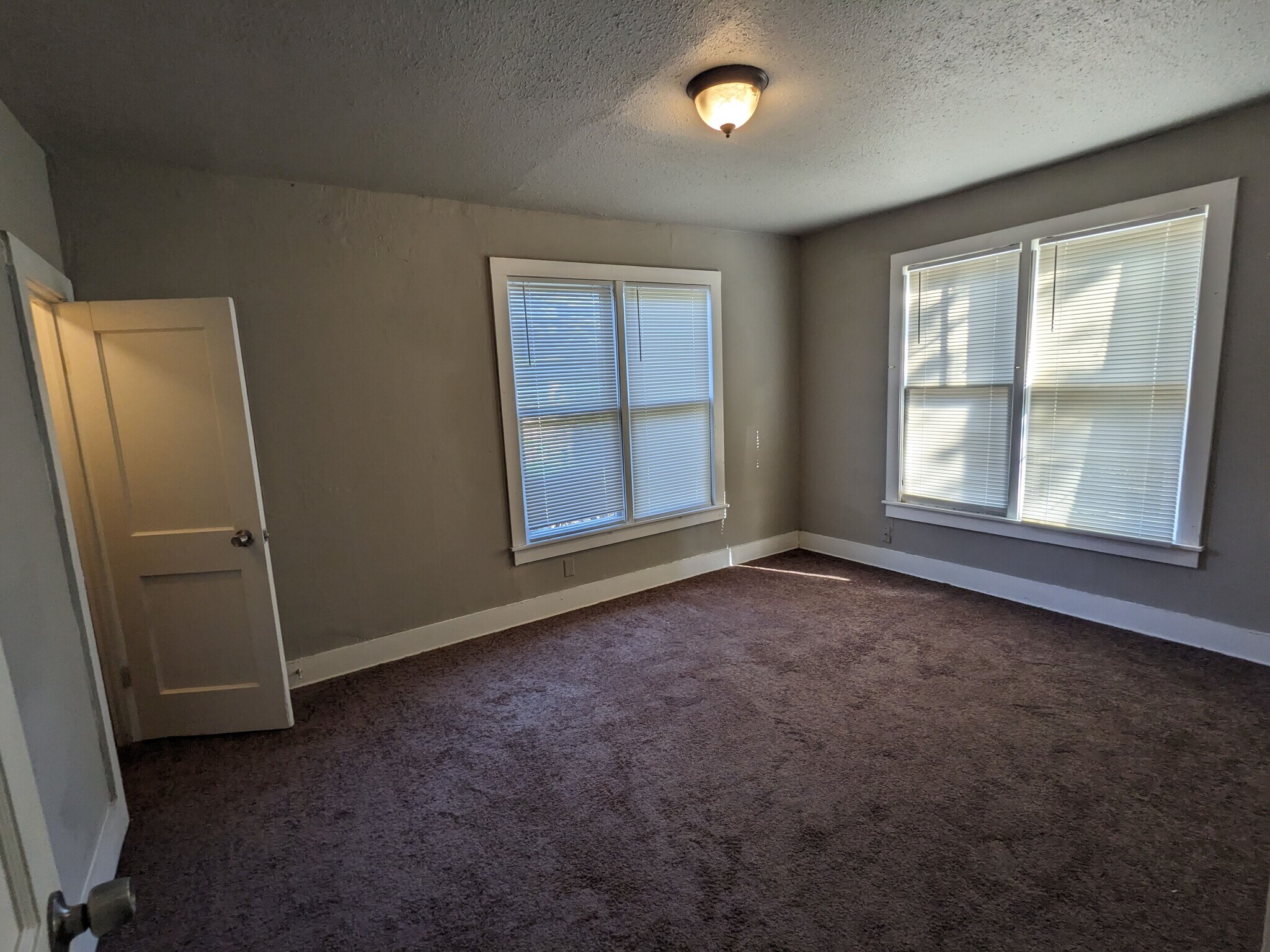 Building Photo - 1022 W Morgan St