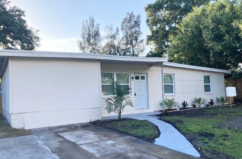 Primary Photo - 4925 S 83rd St