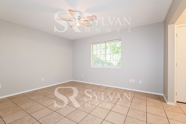 Building Photo - Coming HOME never felt so good!