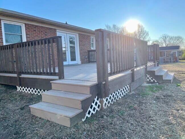 Building Photo - 3935 Elkton Trail