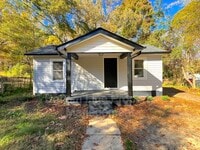 Building Photo - 1506 Lake St