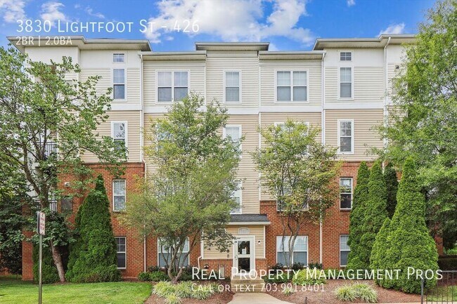 Primary Photo - 3830 Lightfoot St