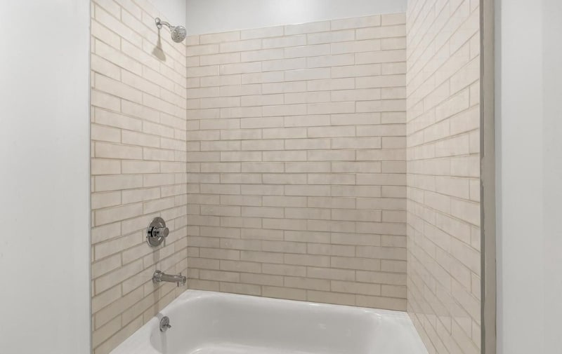 Building Photo - 1916 Poplar St