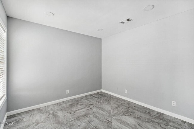Building Photo - 1712 N 7th Pl