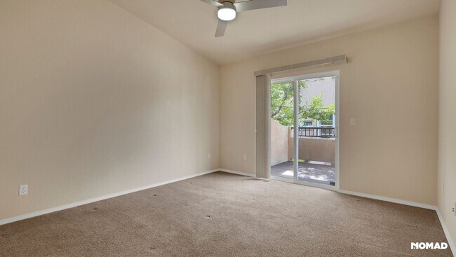 Building Photo - Charming 3BR Townhome in Colorado Springs