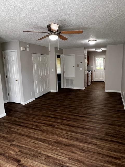 Building Photo - 718 Westbrook Ct