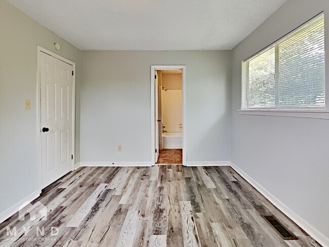 Building Photo - 2269 Belmore Ln