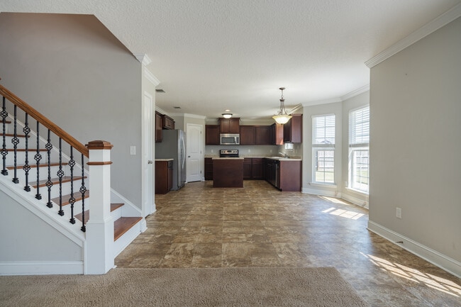 Building Photo - 141 Powers Dr