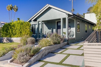 Building Photo - 4947 Stratford Rd