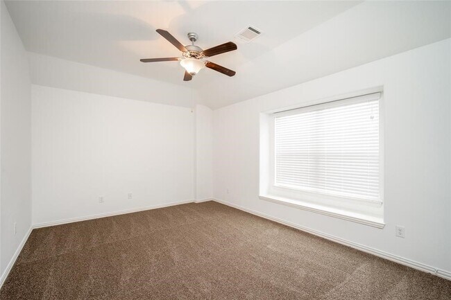 Building Photo - 6731 Trinity Trail Ln