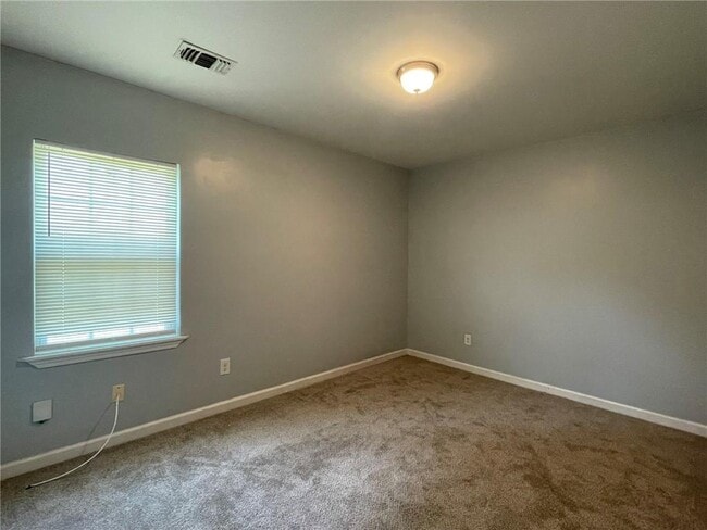 Building Photo - 2471 Honeycomb Way