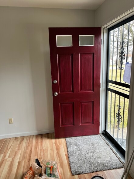 Building Photo - 369 Dehoff Dr