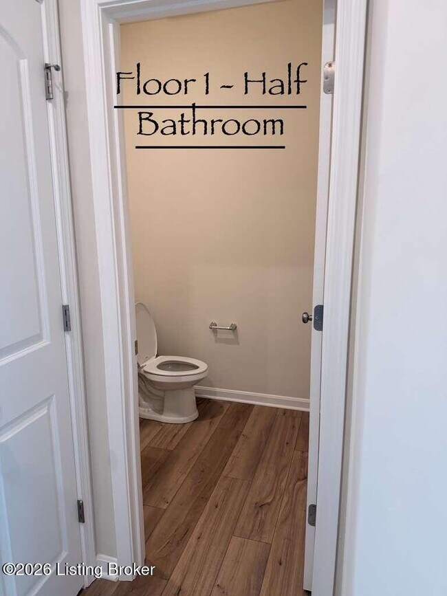 Building Photo - 2019 Lyndon Green Cir