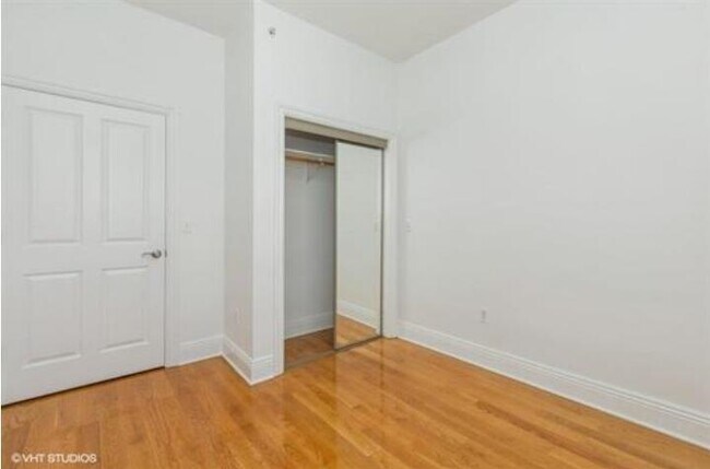 Building Photo - 809-815 22nd St