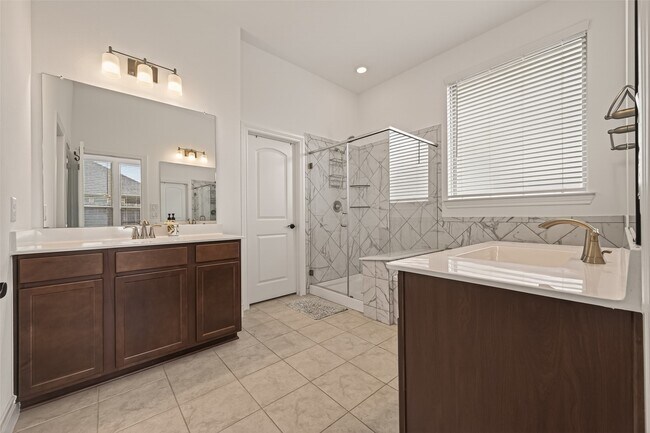 Building Photo - 7319 Woodlark Rdg Dr