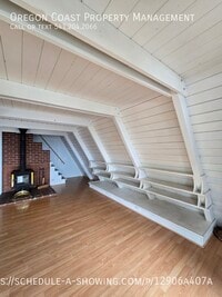 Building Photo - 35285 Hill St