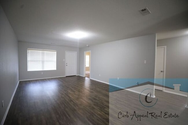 Building Photo - Beautiful 4 bed, 2 bath home - Nettleton!!