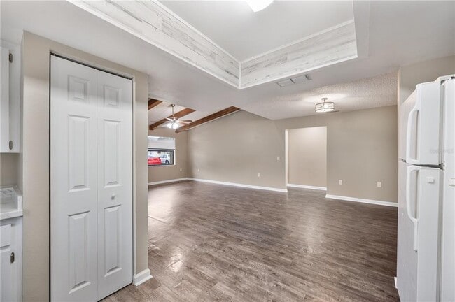 Building Photo - 5513 Karan Ct