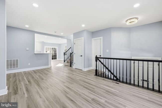 Building Photo - 7665 Audubon Meadow Way