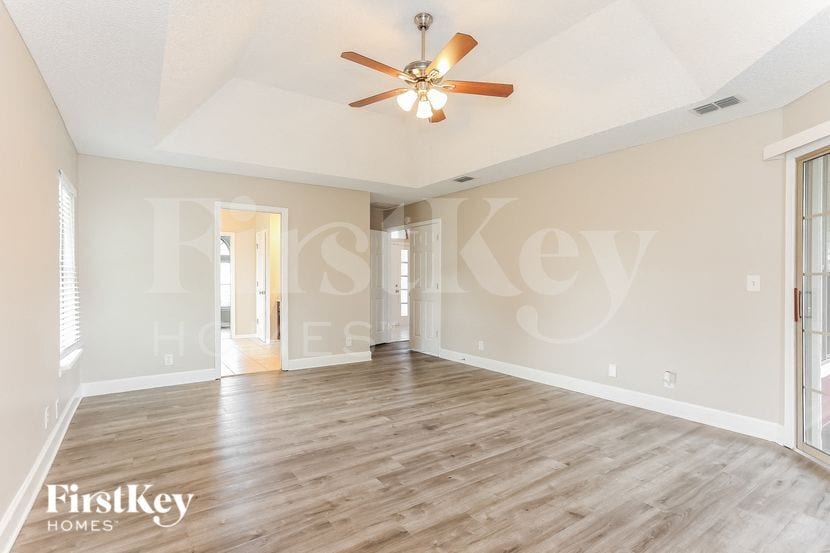 Building Photo - 12330 York Harbor Dr