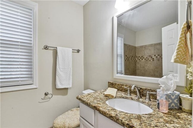 Building Photo - 4660 Hanstedt Trce