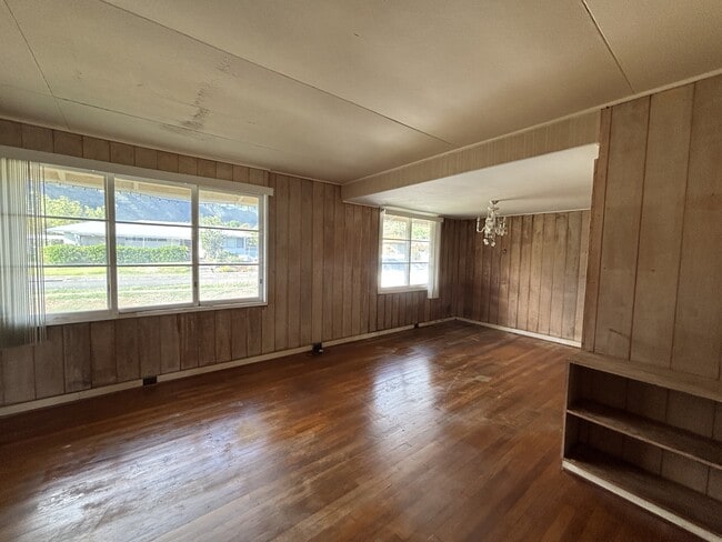 Building Photo - 5265 Manauwea St