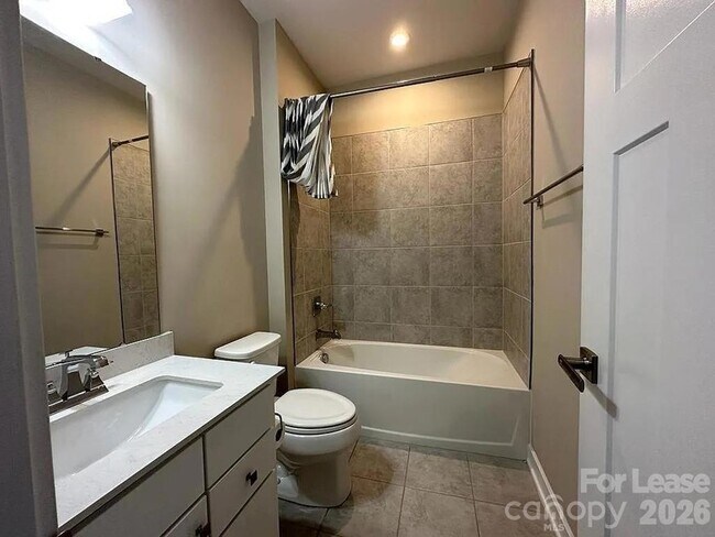 Building Photo - 1021 Augustus Beamon Dr