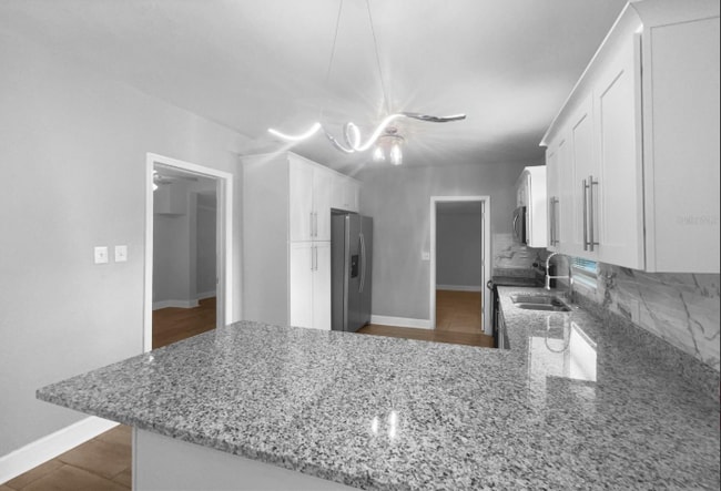 Building Photo - 2812 Tom Brewer Ln