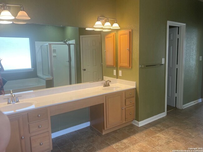 Building Photo - 24303 Grace Park