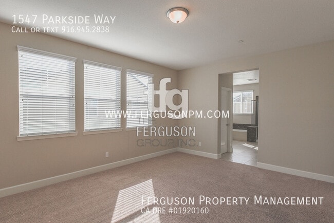 Building Photo - 1547 Parkside Way