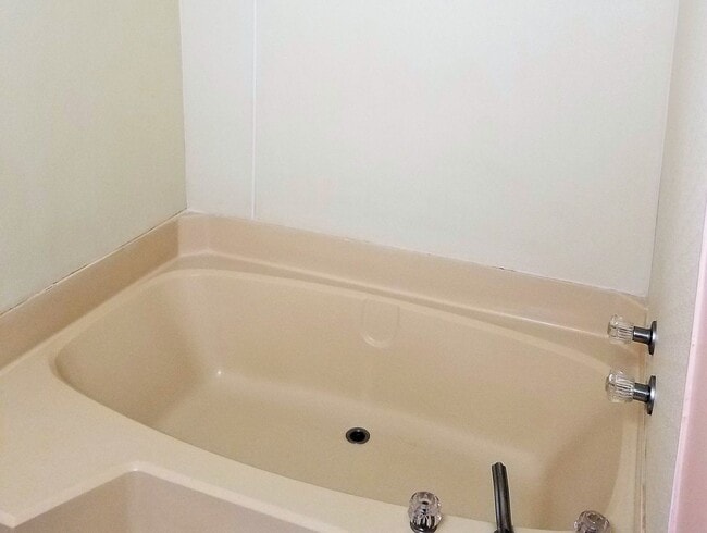 Building Photo - 4372 Gum Branch Rd