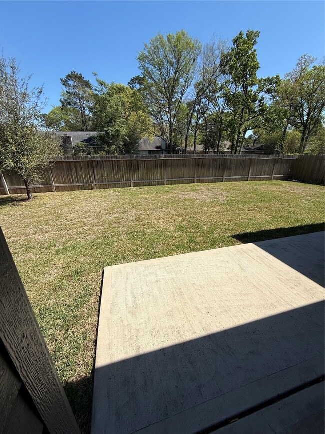 Building Photo - 8985 Oval Glass St