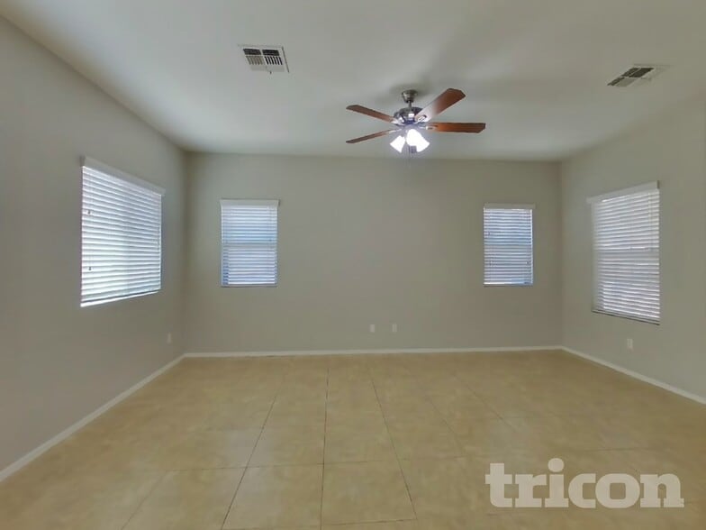 Building Photo - 1795 Matthews Dr