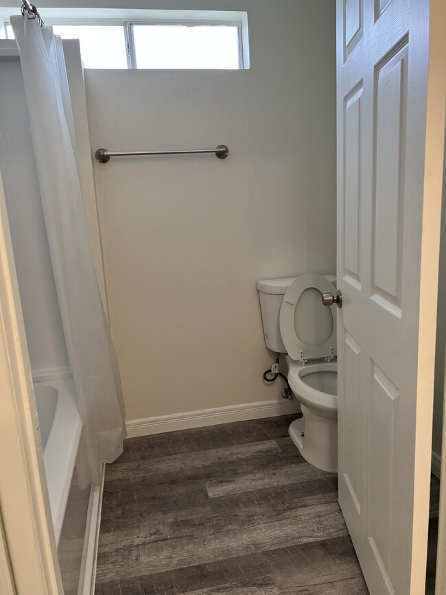 Building Photo - 4417 Avalon Blvd