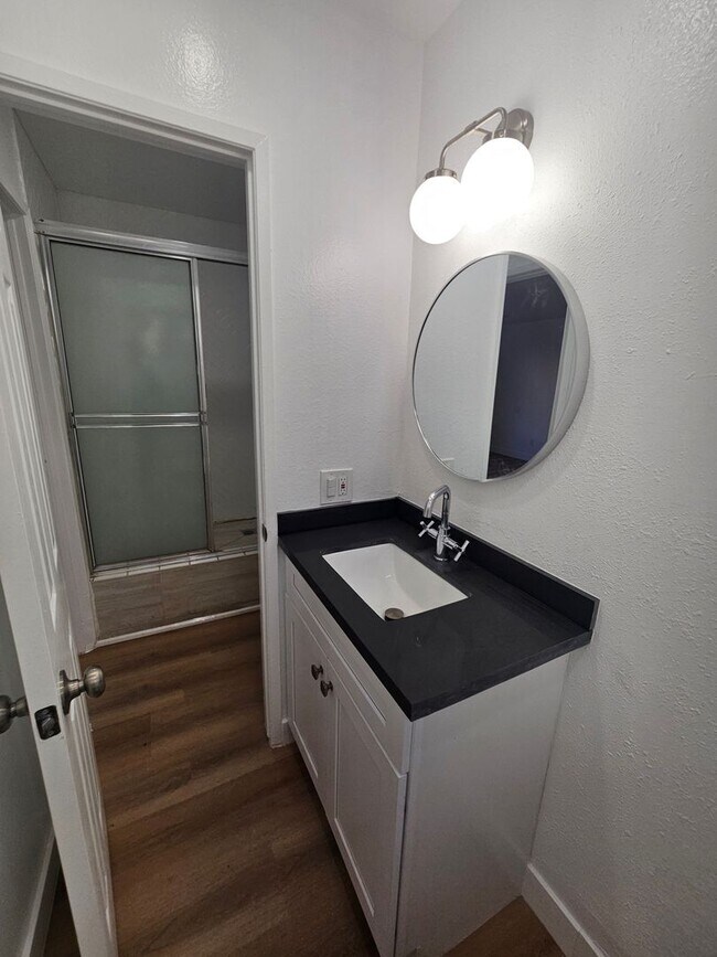 Building Photo - 245 E Ave 38