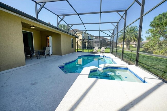 Building Photo - 9027 Paolos Pl