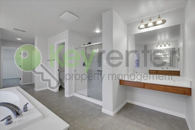 Building Photo - 1444 Eaglesfield Ln