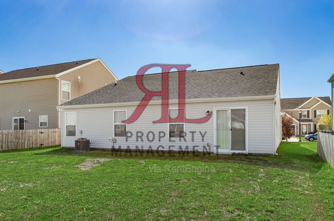 Building Photo - 5622 Branchville Dr