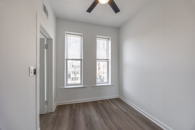 Building Photo - 1841 N Kedzie Ave