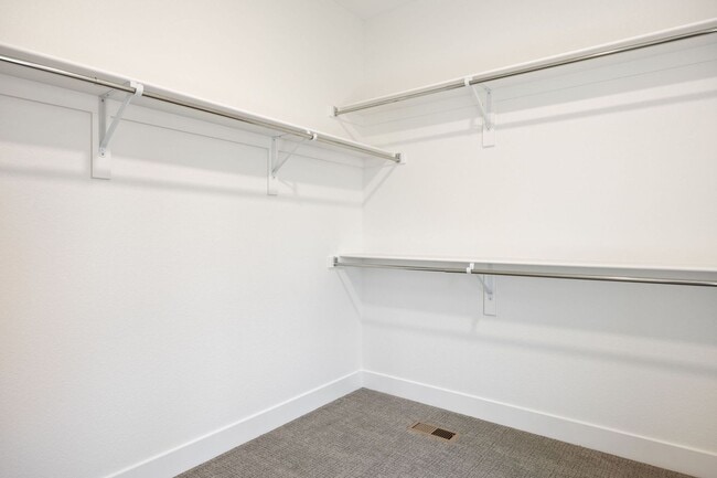 Building Photo - New 2BD, 3BA Arvada Townhome with Bonus Flex Room