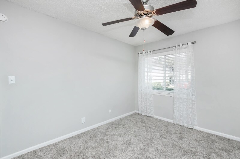 Building Photo - 2950 S Cobb Dr SE